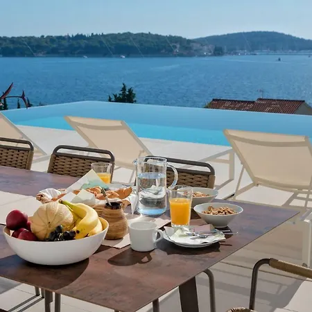 Luxury Carpe Diem Paradise וילה רוגוזניצה