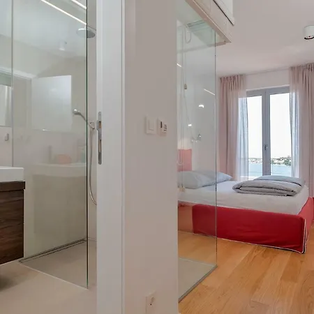 Luxury Carpe Diem Paradise * רוגוזניצה