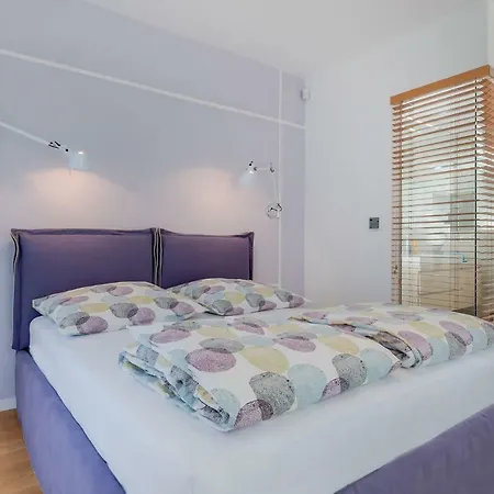 Luxury Carpe Diem Paradise וילה רוגוזניצה